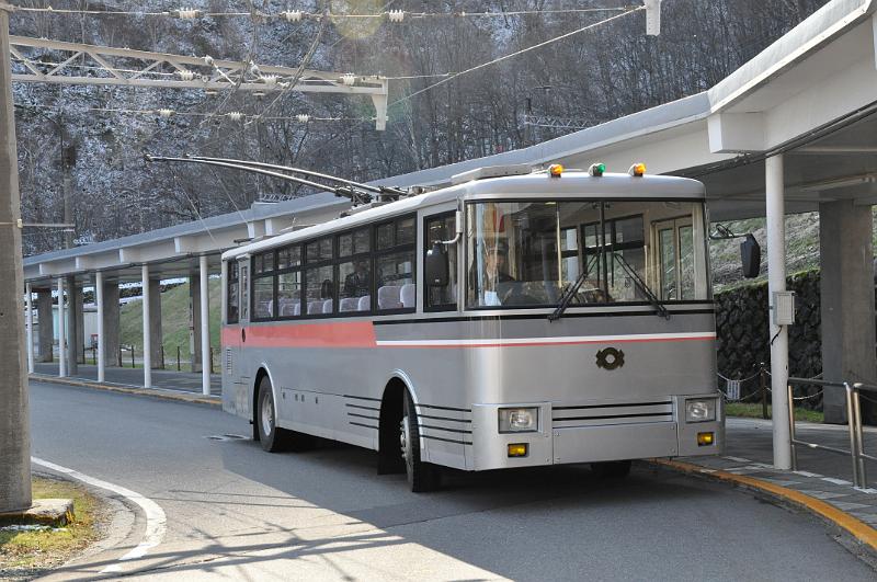 foto_20111117_1317_02.jpg - [de]Der tatsächlich bei Tageslicht im Tal ankommt.[en]Which actually sees the light of day in the valley station.